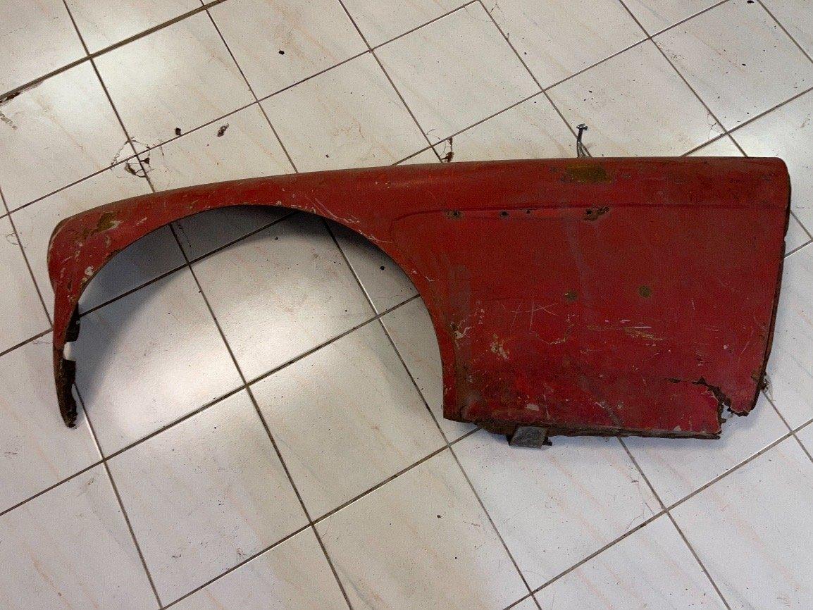 Austin Healey 3000 Kotflügel vorne links - Black Forest Oldtimers