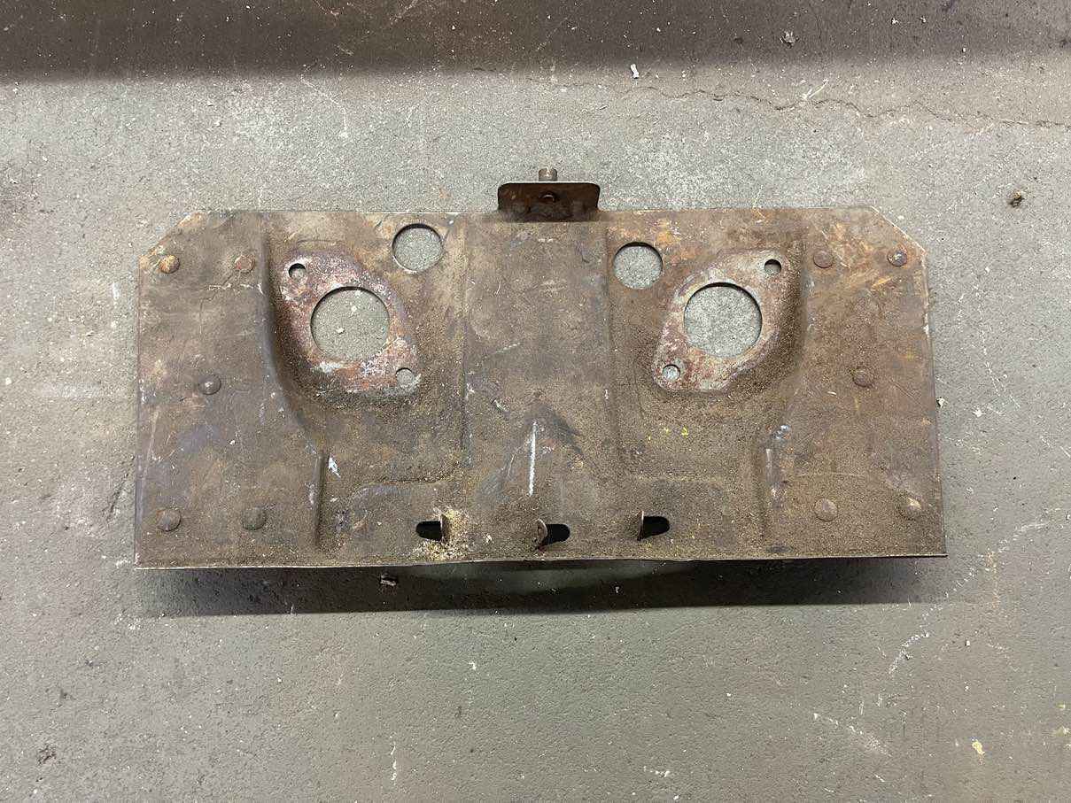 Austin Healey Sprite Hitzeschild - Black Forest Oldtimers