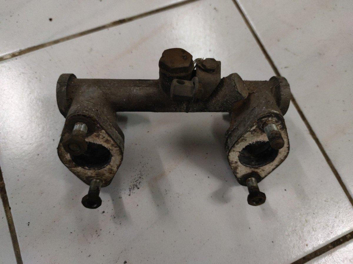 Austin Healey Sprite MK1 Einlasskrümmer - Black Forest Oldtimers