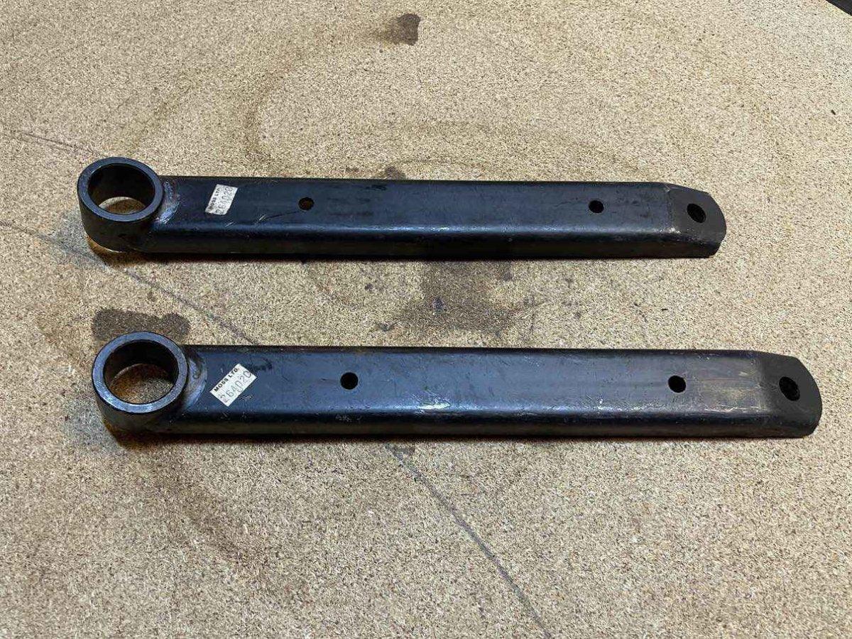 MG MGA Querlenker (2 Stück) - Black Forest Oldtimers