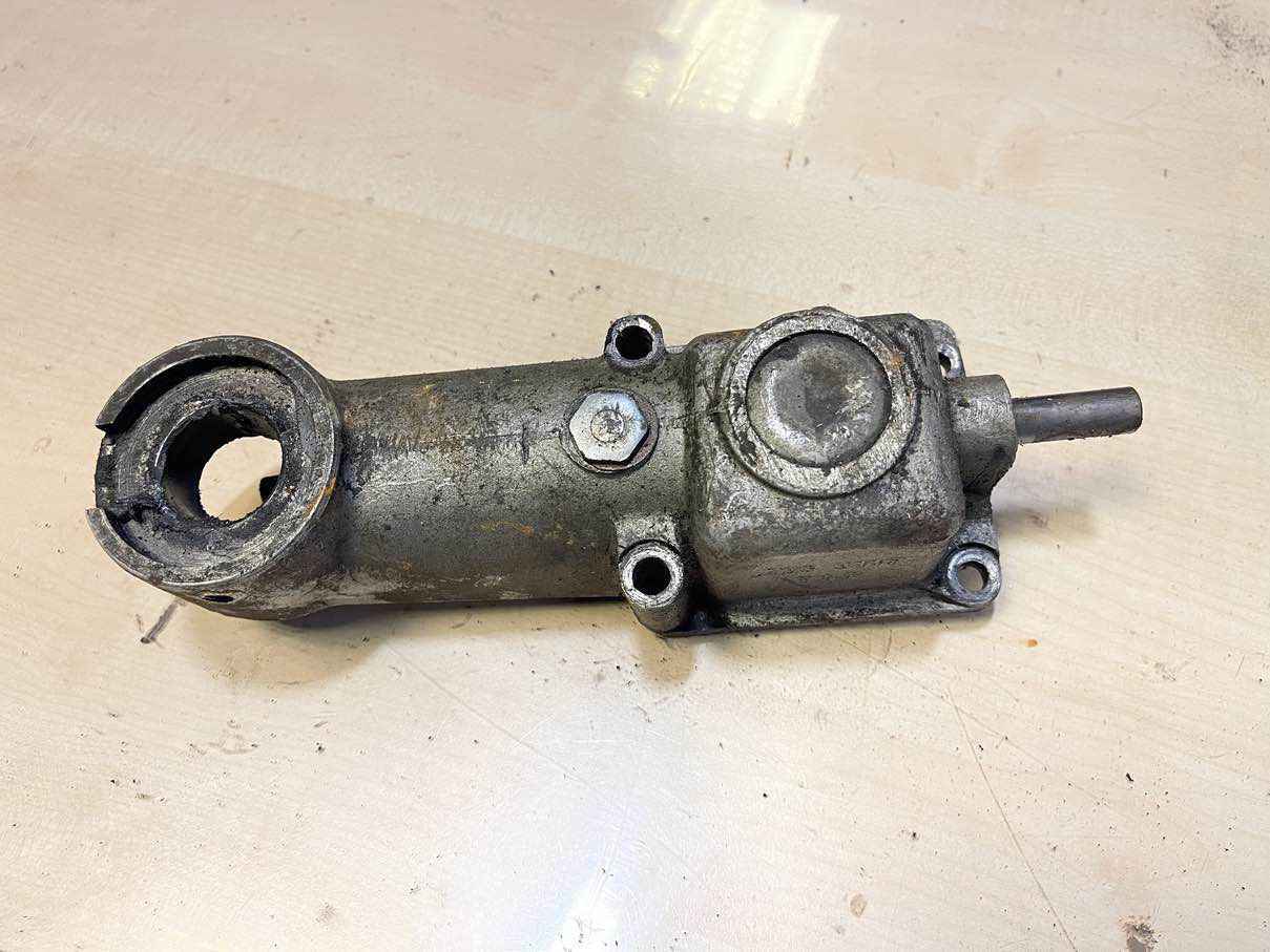 MG MGA Schaltkulisse - Black Forest Oldtimers