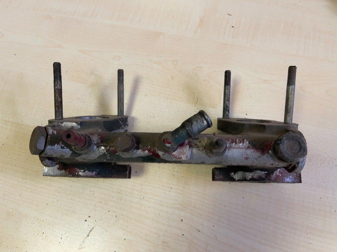 MG MGB Einlasskrümmer 12H2568 - Black Forest Oldtimers