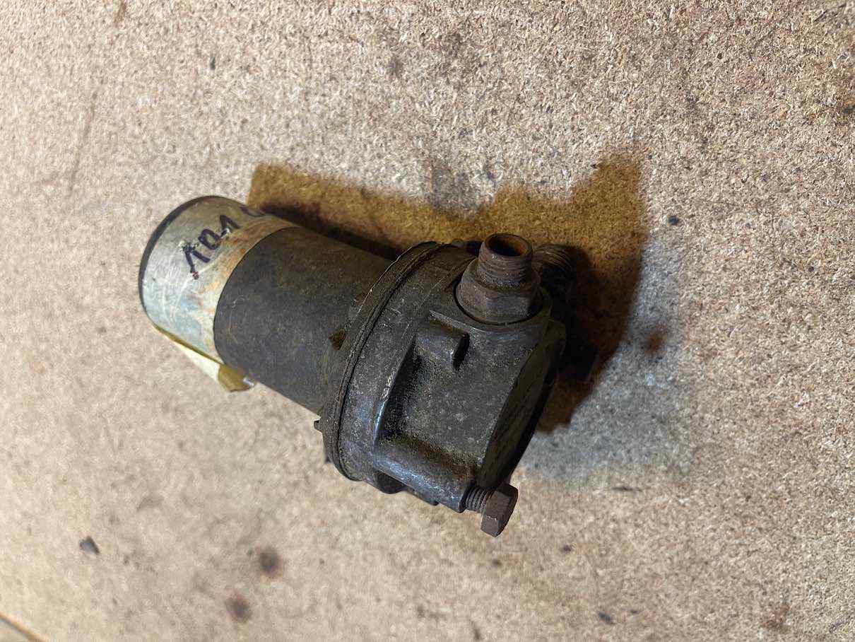 MG TD Benzinpumpe - Black Forest Oldtimers