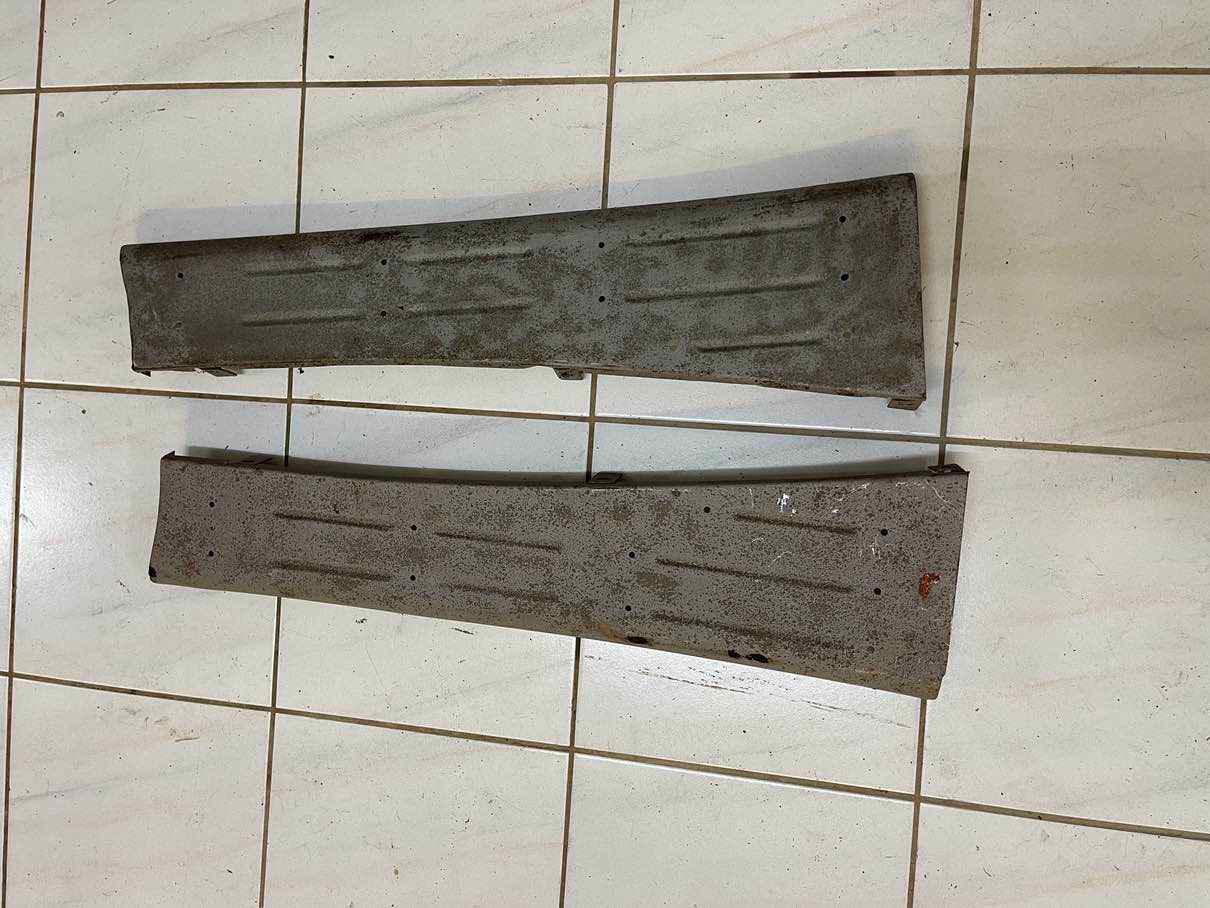 MG TD Runningboards (2 Stück) - Black Forest Oldtimers