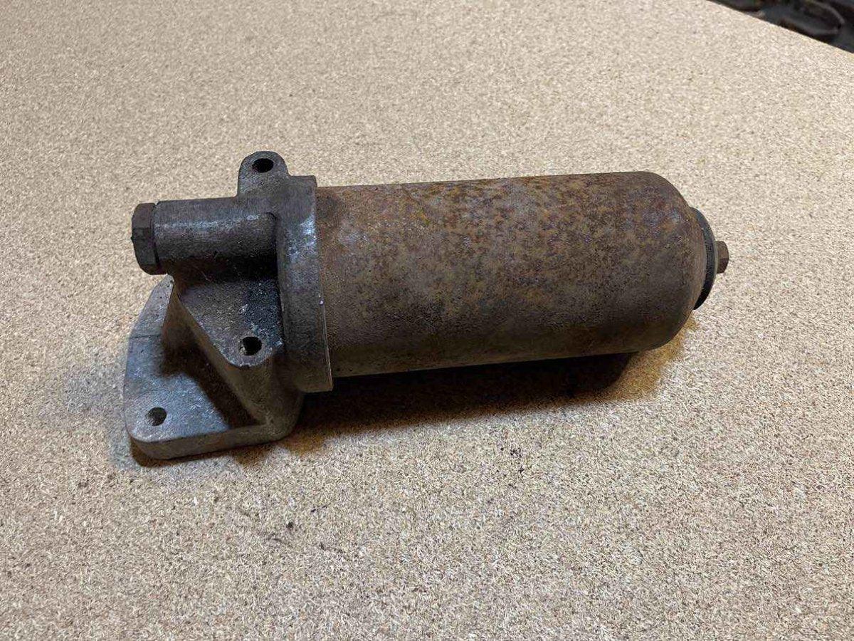 Triumph TR2 / TR3 / TR4 Ölfilter - Purolator "Full Flow" - Black Forest Oldtimers