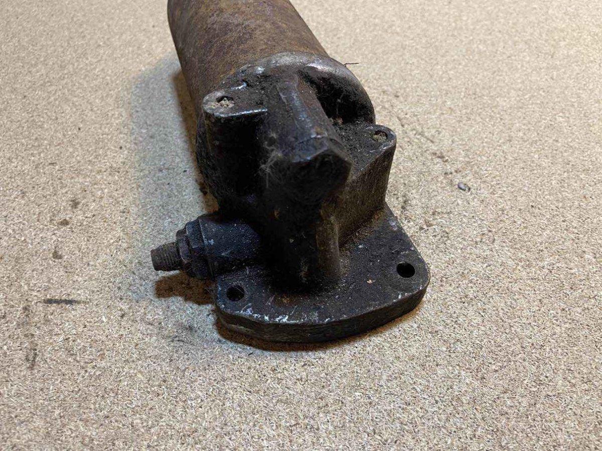 Triumph TR2 / TR3 / TR4 Ölfilter - Purolator "Full Flow" - Black Forest Oldtimers