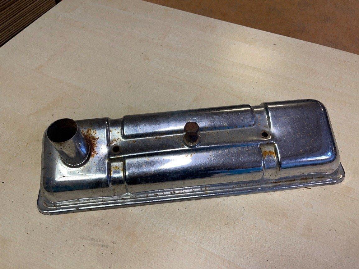 Triumph TR2 / TR3 / TR4 Ventildeckel - Black Forest Oldtimers