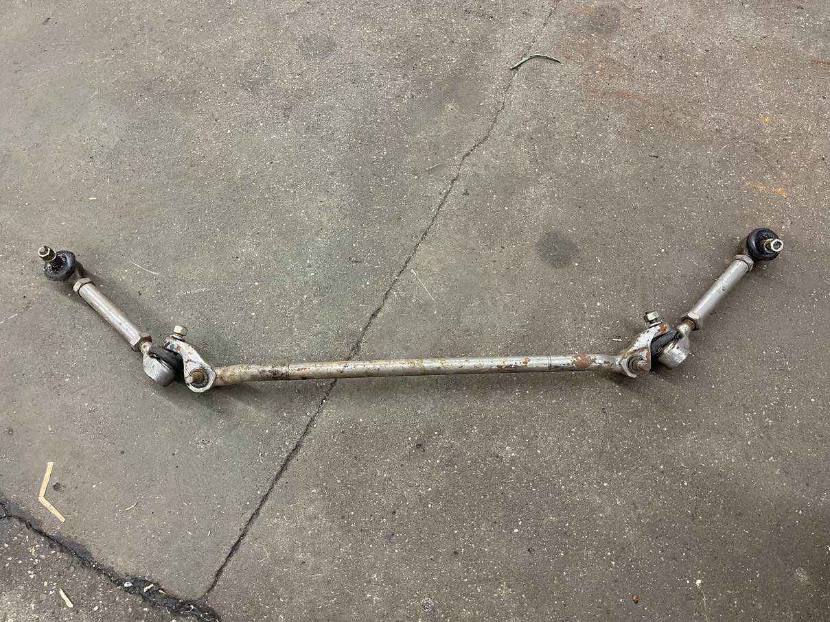 Triumph TR3 Mittlere Spurstange Lenkung - Black Forest Oldtimers