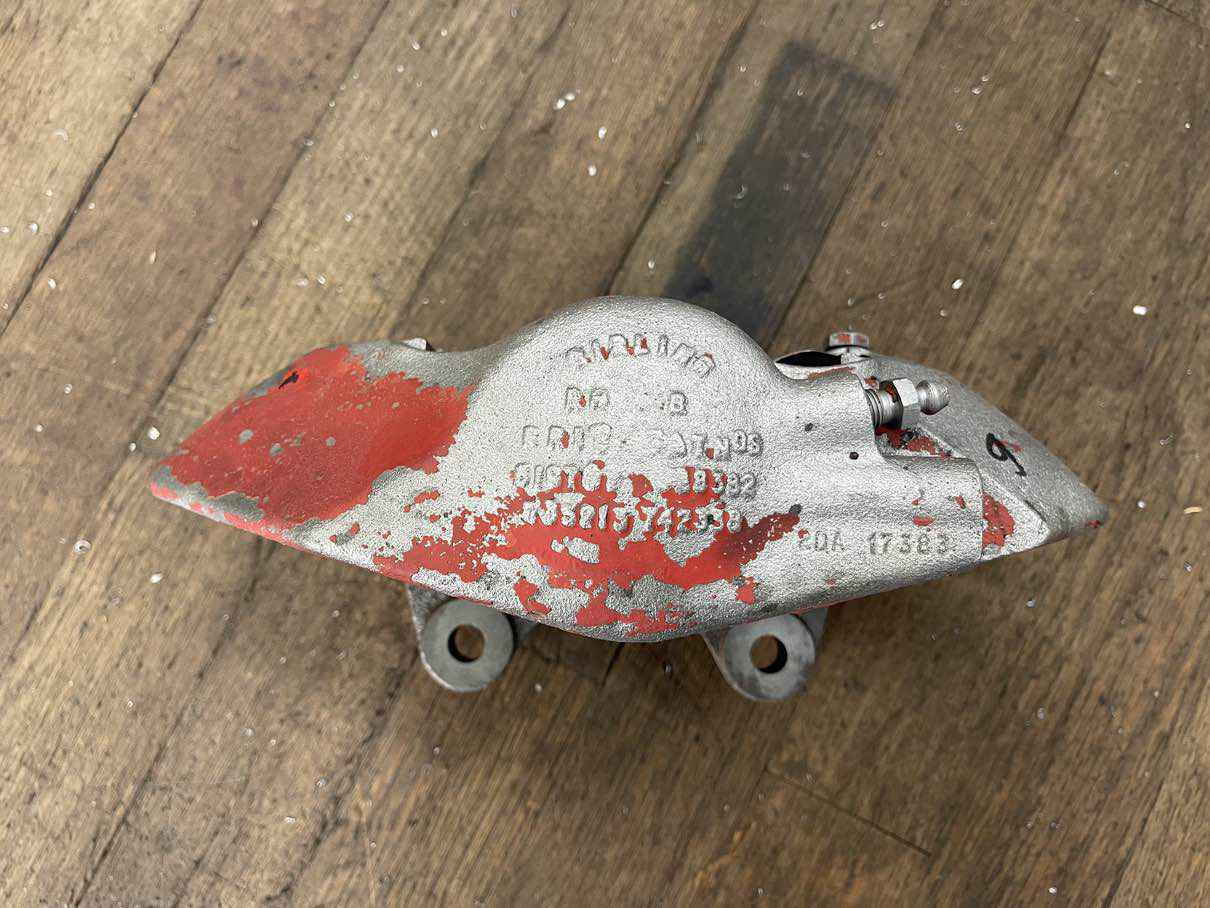 Triumph TR3 Oldtimer Girling Bremszange / Caliper #9 - Black Forest Oldtimers