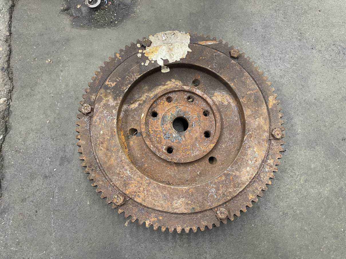 Triumph TR3 Schwungscheibe (1) - Black Forest Oldtimers